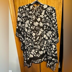 Sonoma, kimono, 3X, smoke-free home.